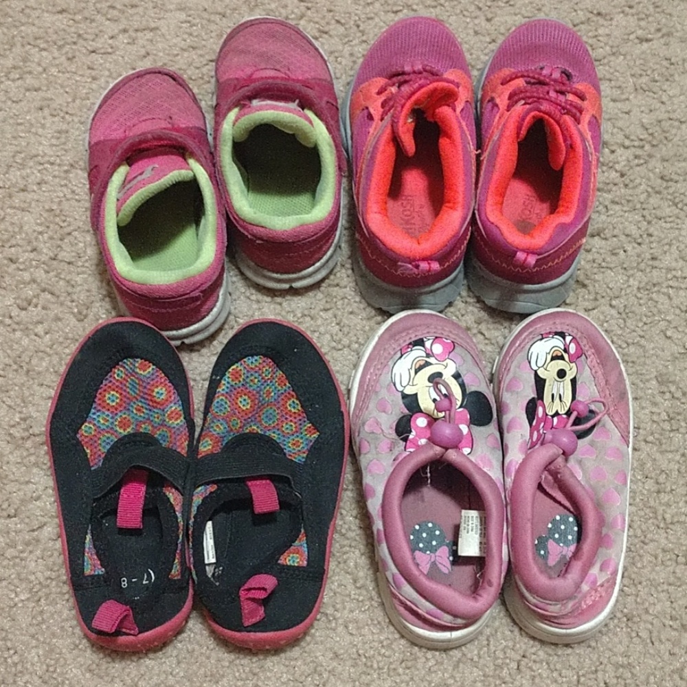 Girl size 7/8 shoe lot